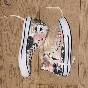 Printed high top converse